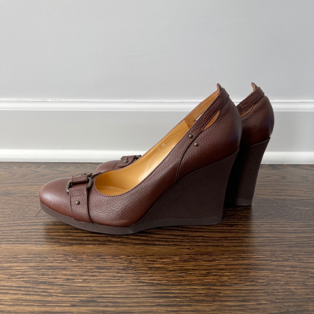 Brand New Women’s Via Spiga Wedges in size 7